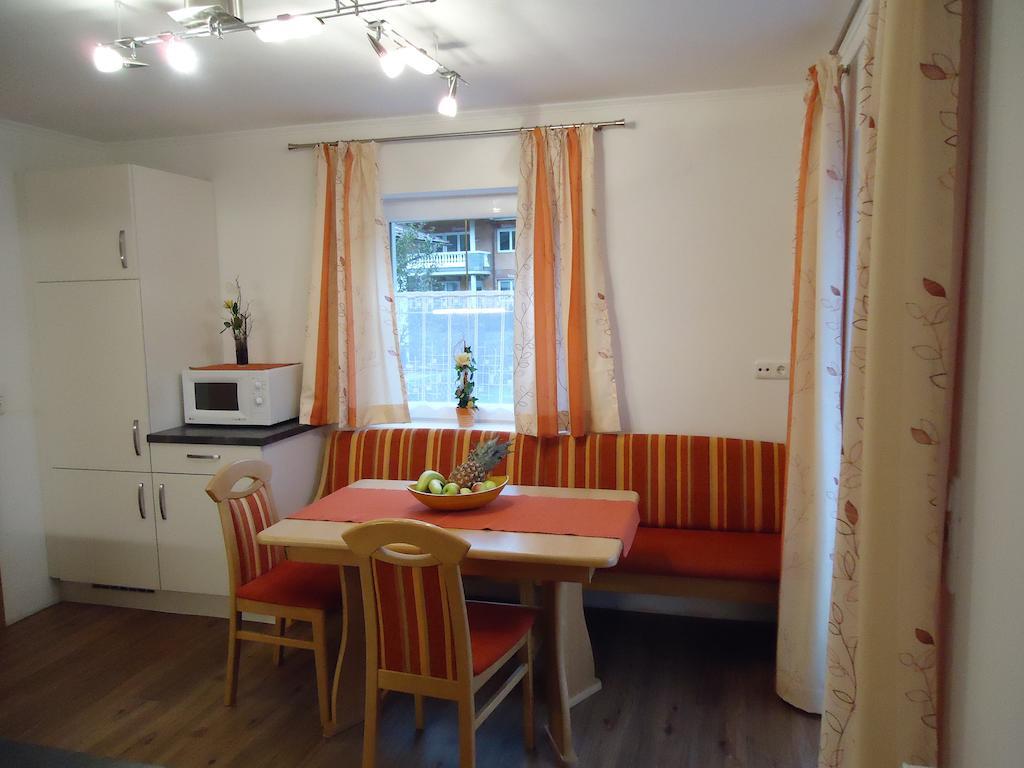 Haus Zerza Apartman Dorfgastein Szoba fotó